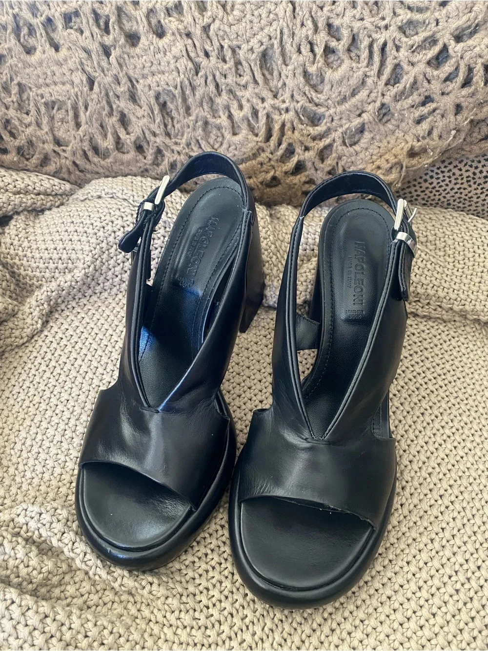 Free People Napoleoni black leather platform sandals 40 9 NEW